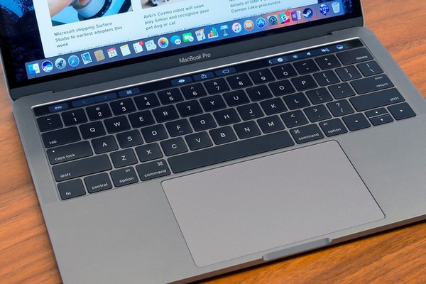 apple trinh lang macbook pro phien ban moi cau hinh manh ban phim em hon