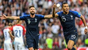 Vô địch World Cup, Mbappe sẵn sàng soán ngôi của Messi, Ronaldo