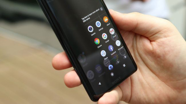 Sony trình làng Xperia XZ3 - Cấu hình mạnh, màn hình cong công nghệ OLED sony trinh lang xperia xz3 cau hinh manh man hinh cong cong nghe oled