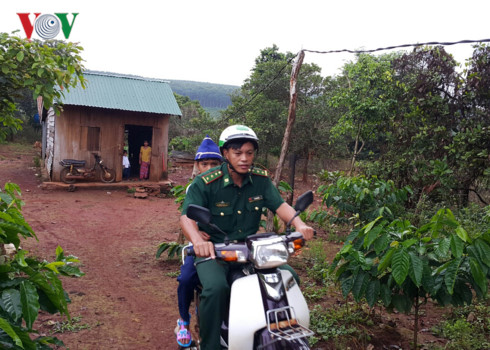 bo doi bien phong nang buoc tre toi truong