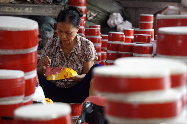 ngoi lang thu phu trong mat na trung thu hoi ha vao mua