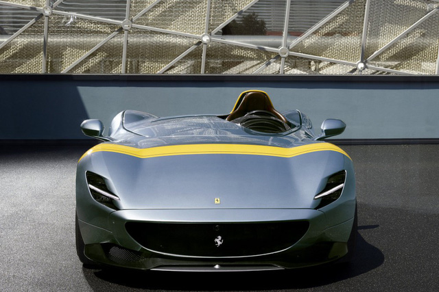 monza sp1 va monza sp2 bua ngai moi cua ferrari