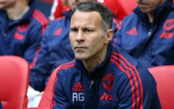 Ryan Giggs sắp trở thành HLV trưởng Swansea