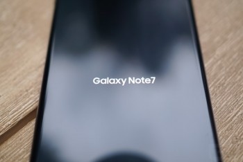 Cổ phiếu Samsung tuột dốc sau quyết định dừng bán Galaxy Note 7