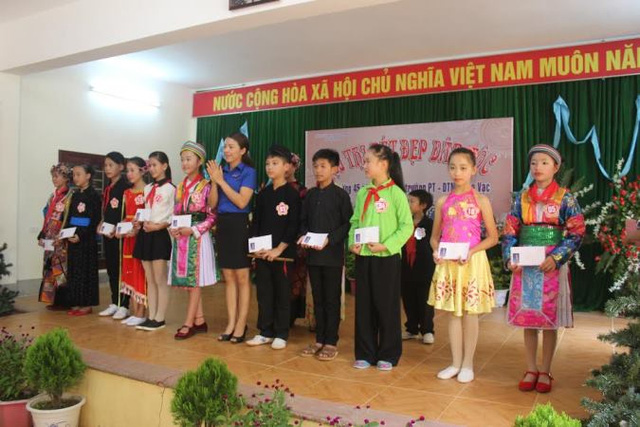 cam phuc sang kien co giao vung cao giup hoc sinh dan toc hieu ro chinh ta tieng viet