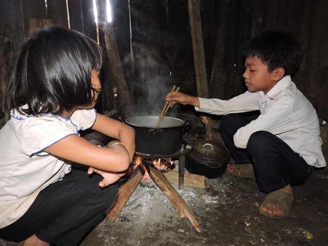 khong co noi luu tru 40 hoc sinh nguoi dao o ky tuc xa am thap