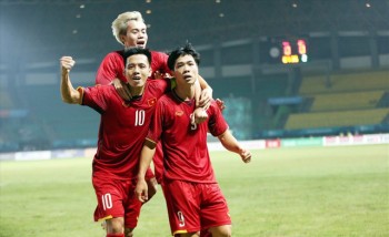 Làn sóng nhập tịch cầu thủ trước AFF Cup 2018: Lợi bất cập hại