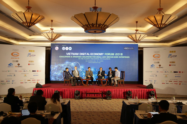 Đi tìm giải pháp vận hành cho SME trong thời kì Chuyển đổi số di tim giai phap van hanh cho sme trong thoi ki chuyen doi so