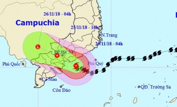 Bão số 9 đang áp sát Vũng Tàu - Bến Tre, nhiều nơi mưa rất to