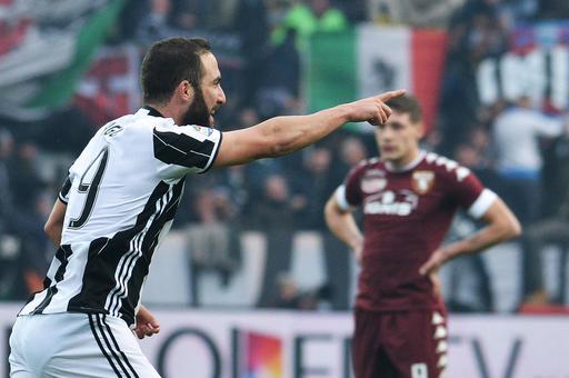 higuain ruc sang juventus dai thang o tran derby turin