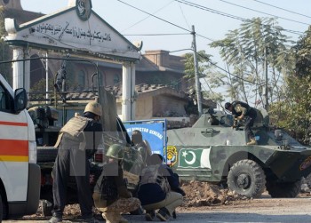 Phiến quân Taliban tấn công một trường đại học tại Pakistan