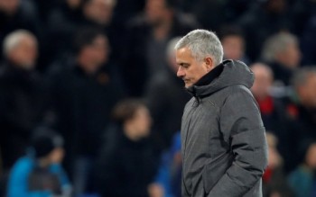 Mourinho phải giải trình những phát ngôn trước trận derby Manchester