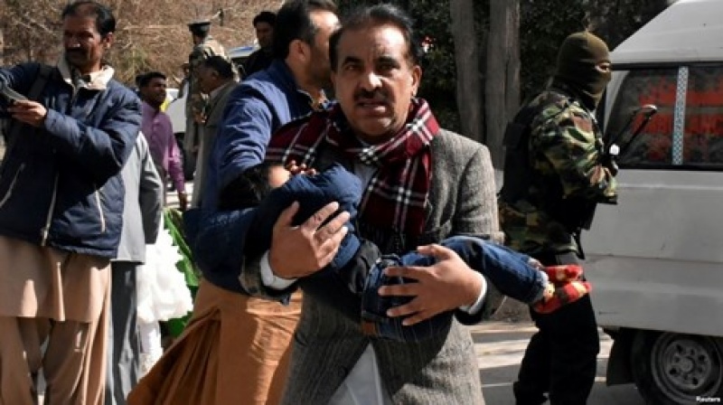 Đánh bom liều chết tại Pakistan, 65 người thương vong