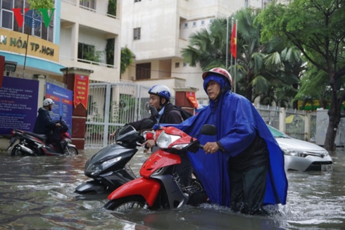 dau tu cho chong ngap o tphcm con thieu va dan trai